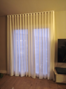 Projecte cortines d'ona perfecta per a un menjador de l'Eixample